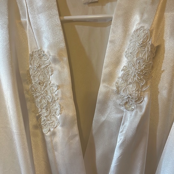 Intimo Amore robe. Size L - Picture 2 of 8